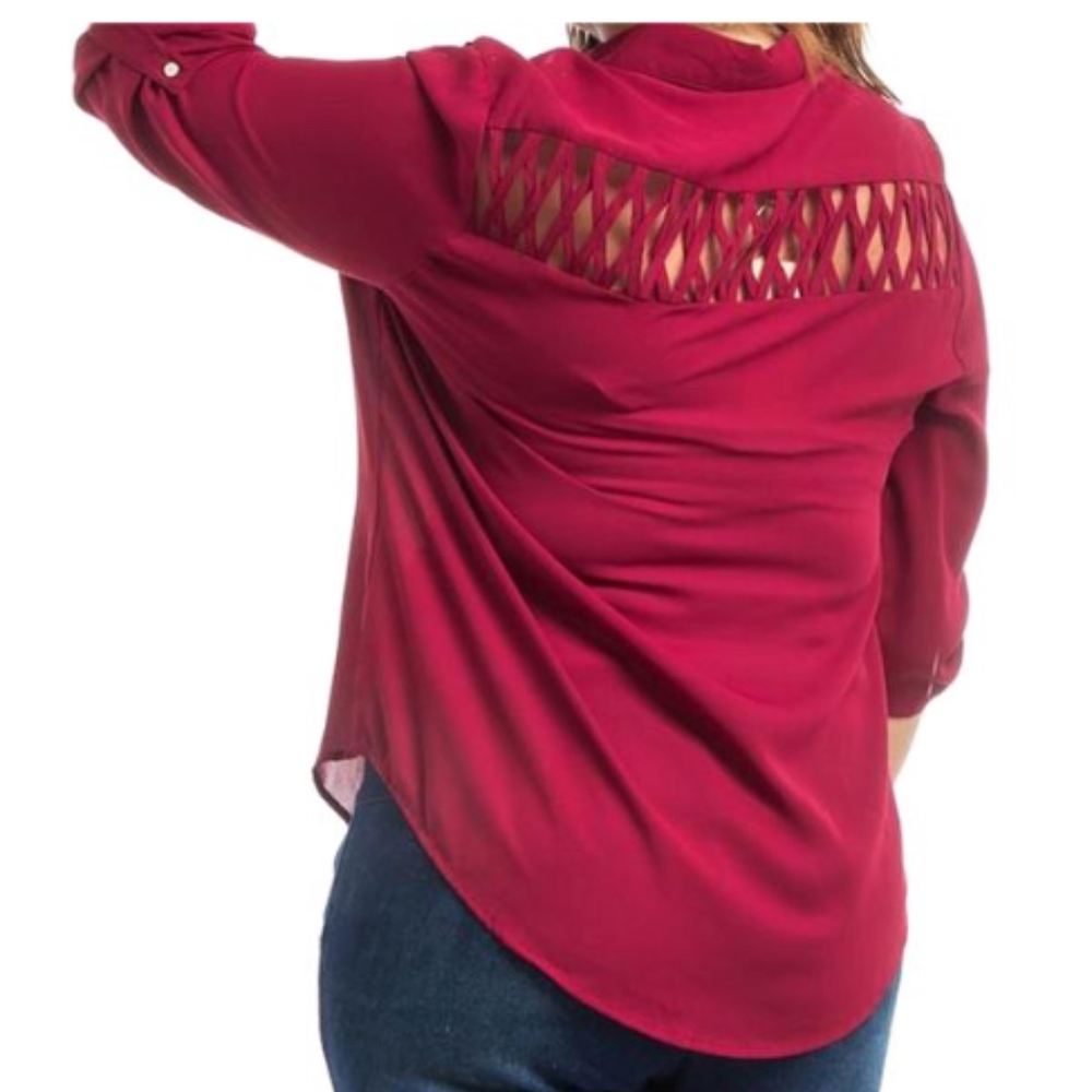 Plus Size Lattice Cutout Button Down Tunic Blouse